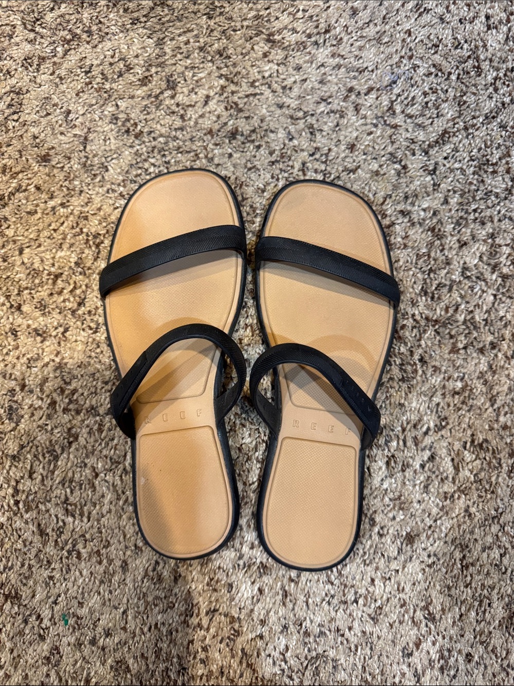 Reef Black Strap Tan Footbed Women’s Slide Sandals